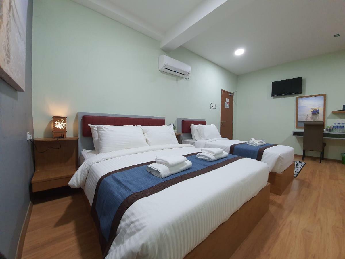 Assalam Hotel Kota Bharu Exterior photo